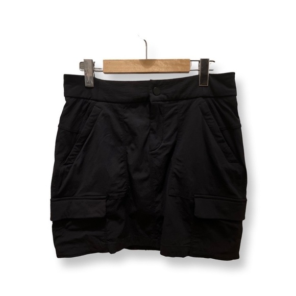 ATHLETA Black Skirt Size 8, Sustainable, Sporty, Casual Skirt With Stretch Waist - Picture 1 of 12